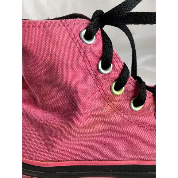 Converse All Star Chuck Taylor High Tops Pink Black Womens 6 Mens 4 Vintage 2004 - Picture 4 of 16
